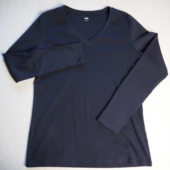 Uniqlo Women’s Blue V-Neck Sweater – Size Large – Pullover Long Sleeve - Picture 2 of 7